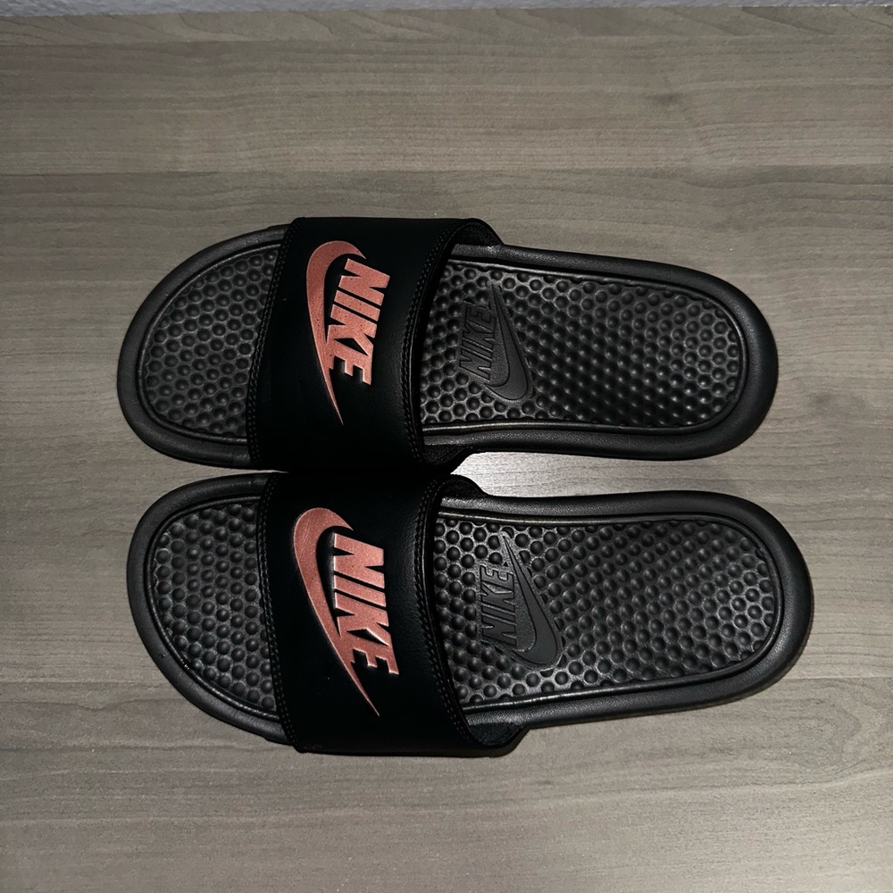 Nike slides